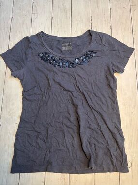 Merona Short-Sleeve Scoop Neck Tee with Navy Sequin Detail - Gray